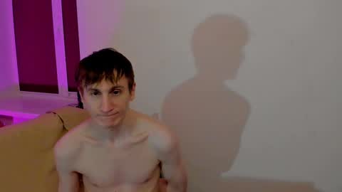 Snapshot of nemaxxx chatting on February 9, 9:17 pm Alex online show from February 9, 9:17 pm