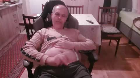 neno89654 online show from March 2, 7:32 pm