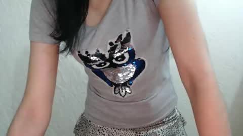 Nensy online show from January 16, 3:02 pm