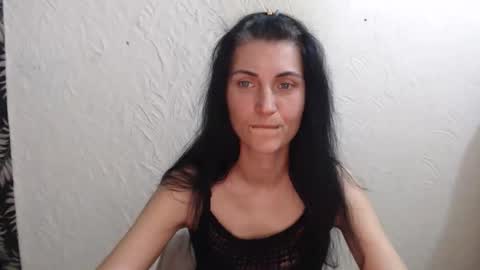 Nensy online show from April 20, 3:26 pm