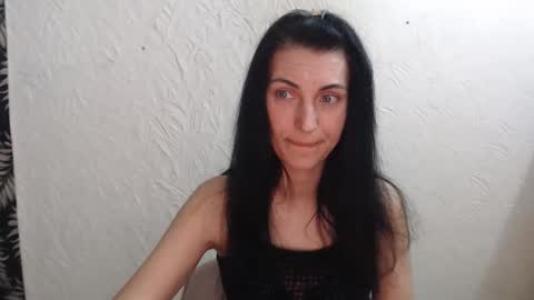 Snapshot of nensyfay_ chatting on May 1, 7:51 pm Nensy online show from May 1, 7:51 pm