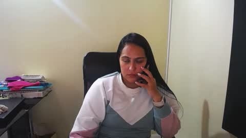 Snapshot of neny445 chatting on December 23, 5:00 pm kelly lopez online show from December 23, 5:00 pm