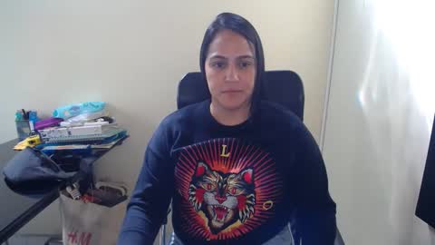 Snapshot of neny445 chatting on February 17, 2:37 pm kelly lopez online show from February 17, 2:37 pm