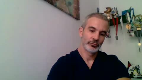 Snapshot of neodent chatting on December 17, 6:31 pm neodent online show from December 17, 6:31 pm