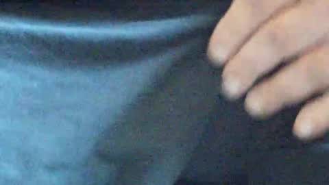 neohiom4f online show from April 8, 5:35 pm