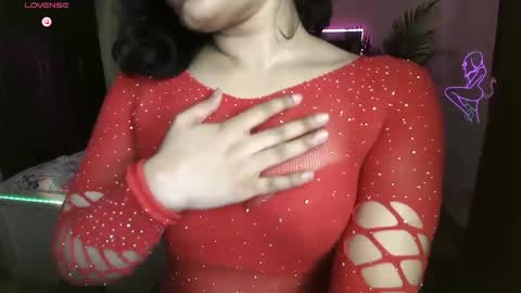 Snapshot of neon_venom chatting on May 3, 6:58 pm Kashish online show from May 3, 6:58 pm