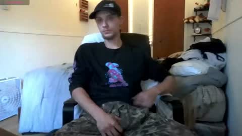 nephew_p online show from July 27, 11:56 pm