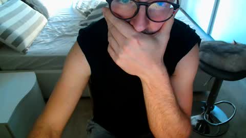 Snapshot of nerchia_89 chatting on May 13, 5:43 pm Nerchia89 online show from May 13, 5:43 pm