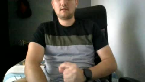 MrBull online show from June 12, 9:25 pm