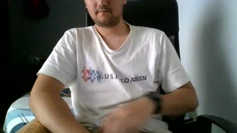 MrBull online show from June 25, 8:13 pm