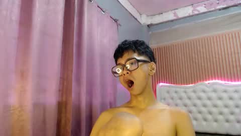 Ethan online show from June 6, 10:25 pm