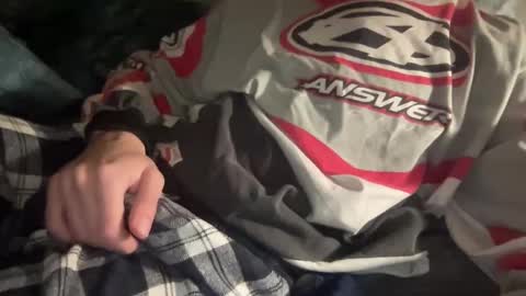 Snapshot of nerdydong chatting on February 15, 1:41 pm Xavy online show from February 15, 1:41 pm