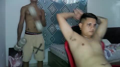 Snapshot of nerek_master chatting on November 12, 8:52 pm nerek master online show from November 12, 8:52 pm