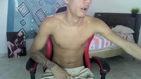 Snapshot of nerek_master chatting on November 23, 4:29 pm nerek master online show from November 23, 4:29 pm