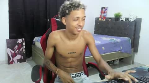 Snapshot of nerek_master chatting on January 8, 4:42 pm nerek master online show from January 8, 4:42 pm