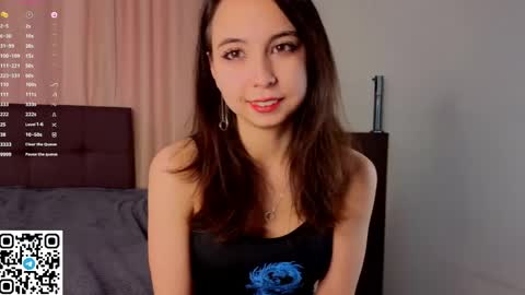Snapshot of nerixalvire chatting on June 7, 3:05 pm Emily online show from June 7, 3:05 pm