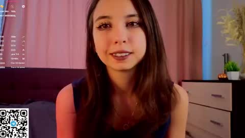 Snapshot of nerixalvire chatting on June 22, 3:09 pm Emily online show from June 22, 3:09 pm
