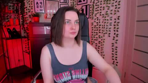 nero_asta online show from April 19, 6:10 pm