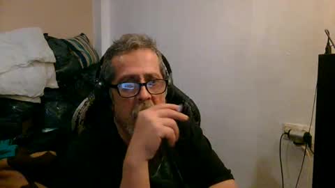 neron401 online show from April 6, 4:21 am