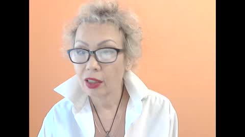 NessyJenixs online show from October 12, 8:24 am