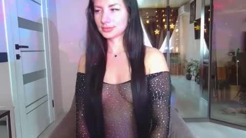 Nessy online show from April 22, 4:08 pm