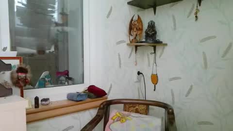 Nettie Allie online show from December 1, 12:21 pm