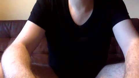 Snapshot of neu242gierig chatting on January 30, 7:39 am Neu242Gierig online show from January 30, 7:39 am