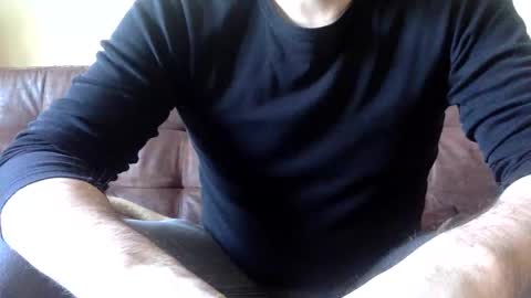 Snapshot of neu242gierig chatting on February 18, 11:11 am Neu242Gierig online show from February 18, 11:11 am