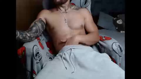 neuttron online show from March 12, 10:38 pm