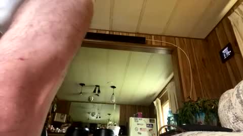 neversaynevrrr online show from April 12, 7:52 pm