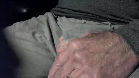 nevrsaynevr2000 online show from March 16, 1:48 pm