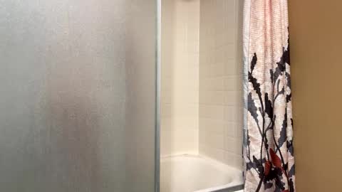 new____guy online show from February 2, 3:39 pm