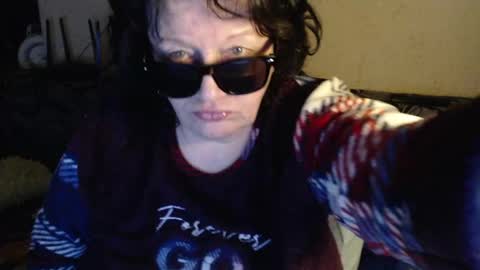 Lilly  online show from April 15, 2:51 am