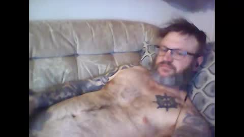 NEWBREED666 online show from December 26, 2:16 pm