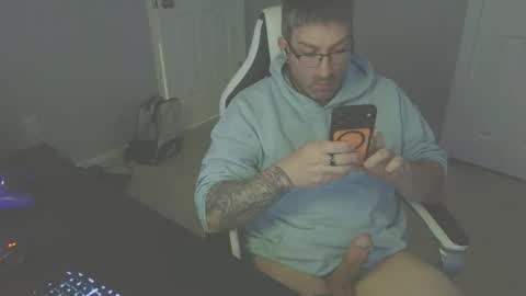 newevo online show from April 19, 4:17 pm