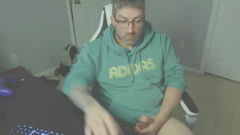 newevo online show from April 21, 2:01 pm