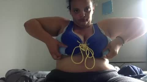Snapshot of newfiebbw chatting on July 27, 4:58 pm Ms. Natural online show from July 27, 4:58 pm