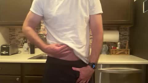 newguy_097 online show from November 21, 1:15 am