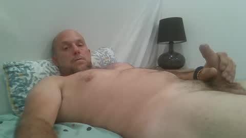 Snapshot of newicartman chatting on May 22, 12:55 pm newicartman online show from May 22, 12:55 pm