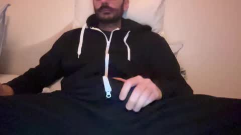 Henry online show from December 8, 5:11 pm