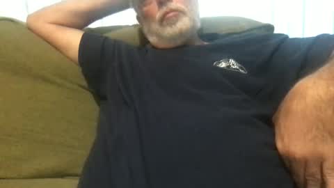 newtman68 online show from October 6, 9:34 pm