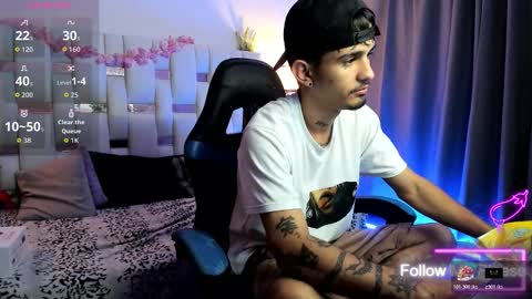 Yeison online show from March 12, 3:23 am