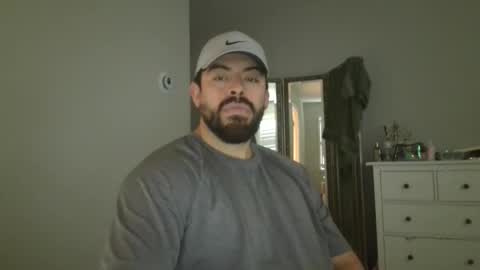 Snapshot of nextdoorforyou chatting on January 18, 7:50 pm Your next door neighbor online show from January 18, 7:50 pm