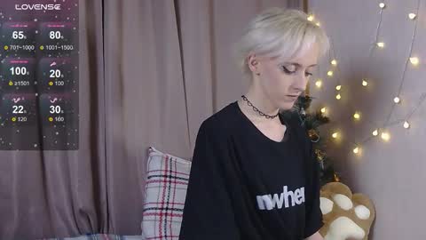 NextVibe1 online show from December 20, 8:05 pm