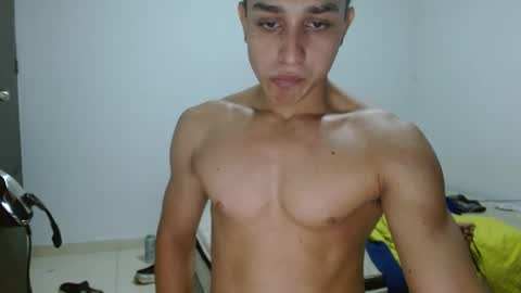 Snapshot of ney_quiroz chatting on October 25, 6:32 am ney hotman online show from October 25, 6:32 am