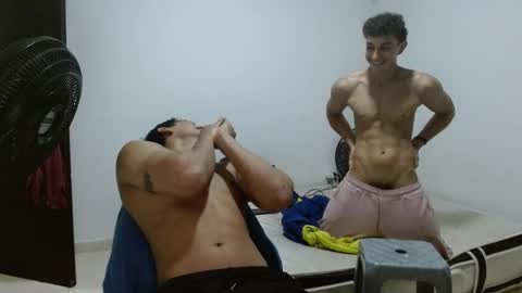 Snapshot of ney_quiroz chatting on October 30, 6:48 am ney hotman online show from October 30, 6:48 am