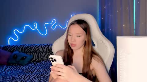 Mina online show from January 8, 10:06 am