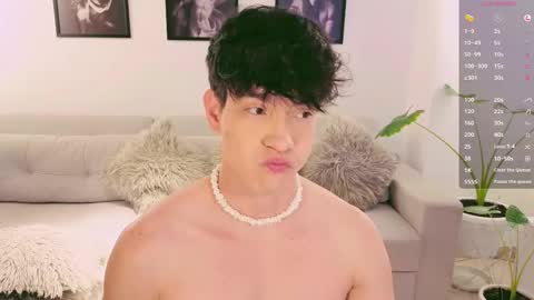   online show from October 15, 12:33 am