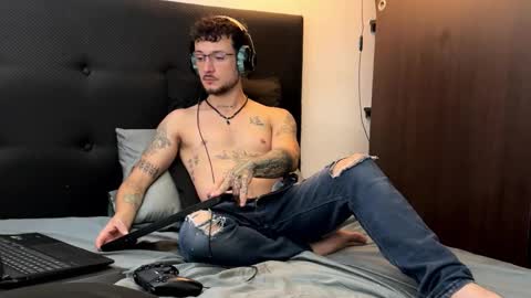 neythancopper online show from February 11, 11:59 am