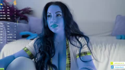 Snapshot of neytirii chatting on April 26, 8:56 am Neytirii online show from April 26, 8:56 am